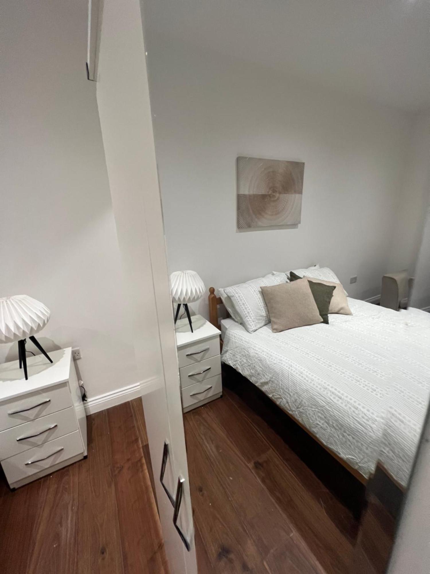 לונדון Camden Rooms 2 מראה חיצוני תמונה